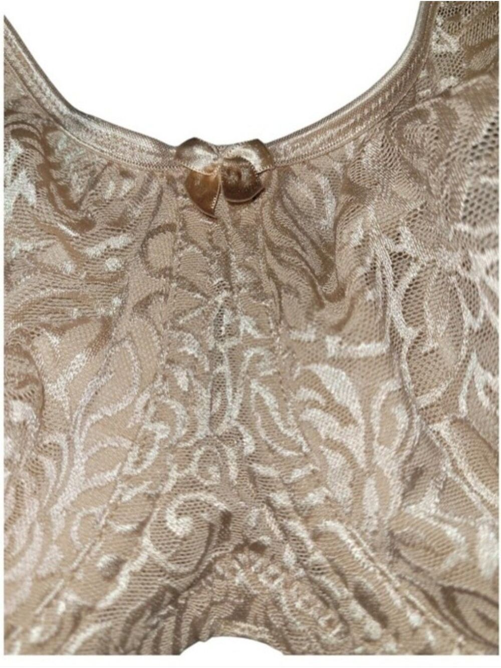 Breezies Pretty Rose Design Underwire Bra 48DD No Padding - Picture 3 of 4